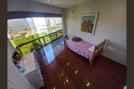 Casa à venda com 540m², 4 quartos e 4 vagas