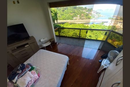 Casa à venda com 540m², 4 quartos e 4 vagas