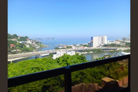 Casa à venda com 540m², 4 quartos e 4 vagas