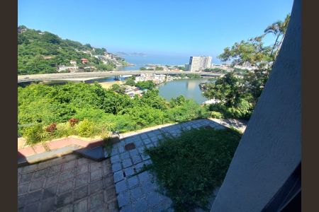 Casa à venda com 540m², 4 quartos e 4 vagas