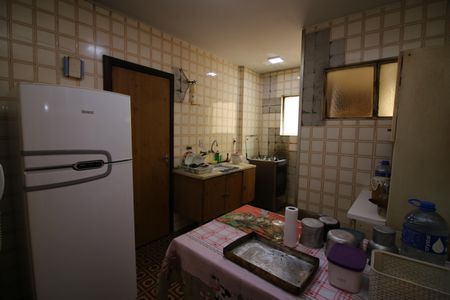 Apartamento à venda com 67m², 2 quartos e sem vagaCozinha