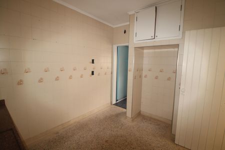 Casa para alugar com 315m², 3 quartos e 5 vagasCozinha