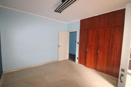 Casa para alugar com 315m², 3 quartos e 5 vagasQuarto 2