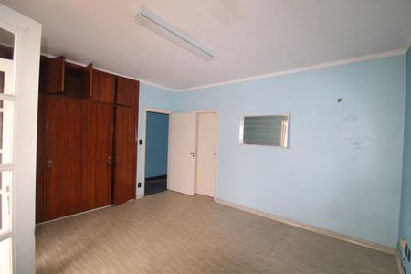 Casa para alugar com 315m², 3 quartos e 5 vagasQuarto 3