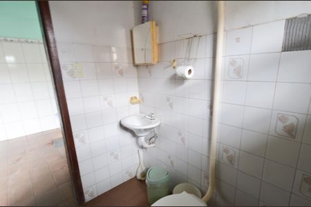 Casa à venda com 267m², 4 quartos e 3 vagas Casa à venda com 267m², 4 quartos e 3 vagasÁrea privativa/ banheiro