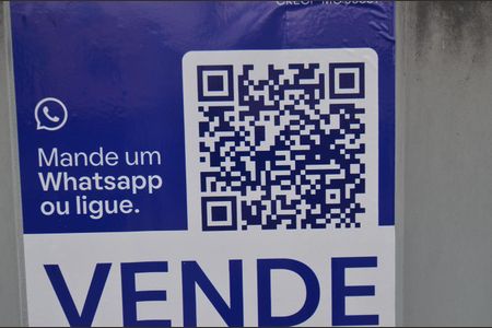 Casa à venda com 267m², 4 quartos e 3 vagas Casa à venda com 267m², 4 quartos e 3 vagasPlaca