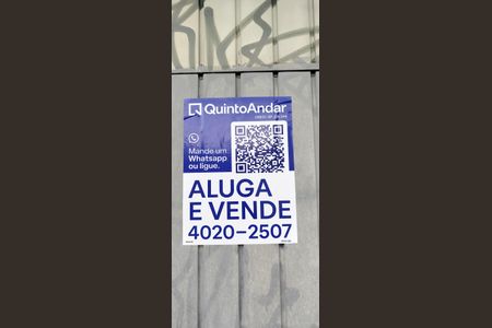 Casa à venda com 912m², 4 quartos e 10 vagas Casa à venda com 912m², 4 quartos e 10 vagasPlaca
