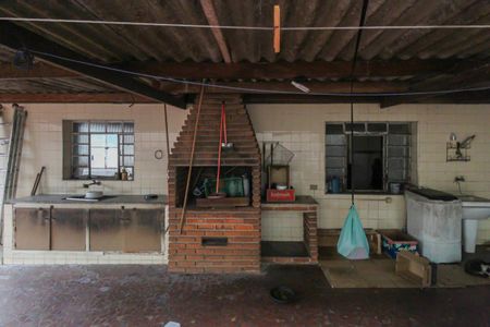 Casa à venda com 912m², 4 quartos e 10 vagas Casa à venda com 912m², 4 quartos e 10 vagasChurrasqueira