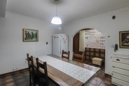 Casa à venda com 912m², 4 quartos e 10 vagas Casa à venda com 912m², 4 quartos e 10 vagasSala de Jantar