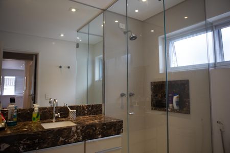 Apartamento à venda com 100m², 1 quarto e 1 vagaBanheiro 2