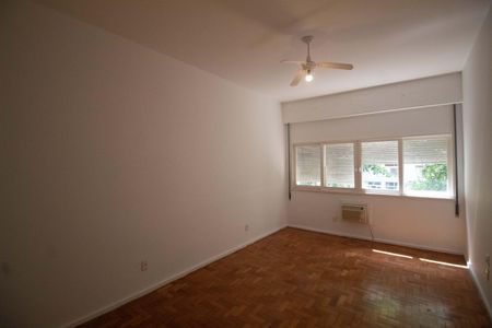 Apartamento à venda com 165m², 3 quartos e 1 vagaQuarto 1