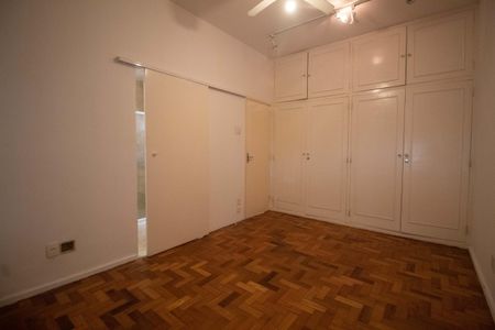 Apartamento à venda com 165m², 3 quartos e 1 vagaSuíte