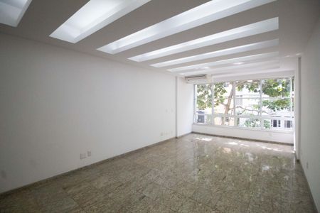 Apartamento à venda com 165m², 3 quartos e 1 vagaSala