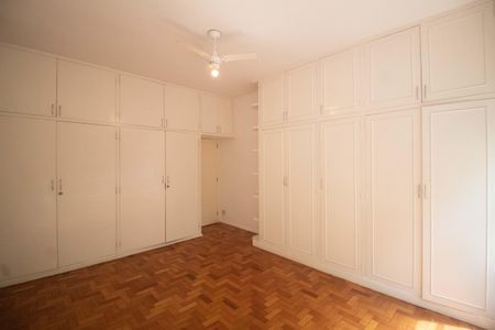 Apartamento à venda com 165m², 3 quartos e 1 vagaQuarto 2