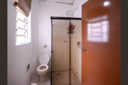 Casa à venda com 317m², 5 quartos e 2 vagasCasa 1 - Banheiro