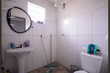 Casa à venda com 317m², 5 quartos e 2 vagasCasa 3 - Banheiro