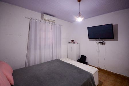 Casa à venda com 317m², 5 quartos e 2 vagasCasa 1 - Quarto 1