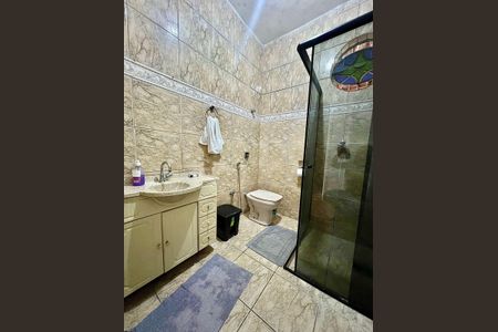 Casa à venda com 50m², 2 quartos e 2 vagasBanheiro