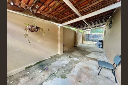 Casa à venda com 50m², 2 quartos e 2 vagasÁrea externa