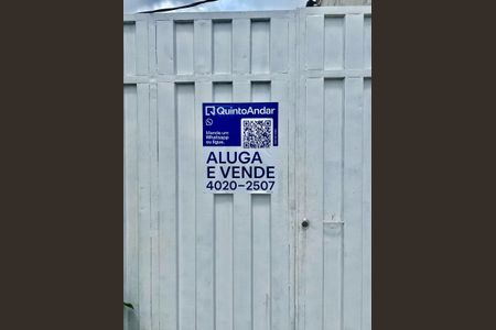 Casa à venda com 50m², 2 quartos e 2 vagasPlaquinha instalada