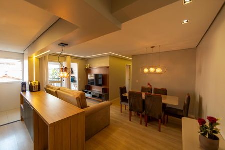 Apartamento à venda com 74m², 3 quartos e 2 vagasSala