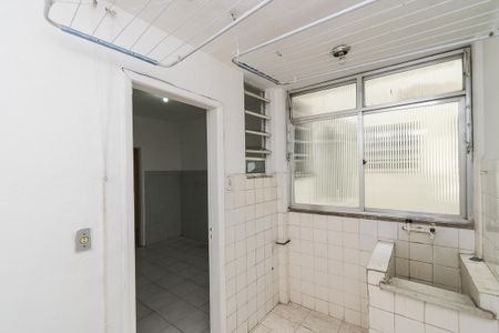 Apartamento para alugar com 73m², 2 quartos e 1 vagaÁrea de Serviço