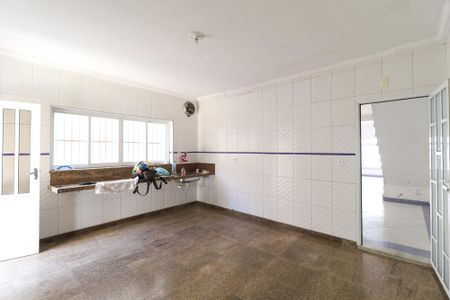 Casa à venda com 248m², 3 quartos e 7 vagasCozinha