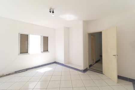 Casa à venda com 248m², 3 quartos e 7 vagasQuarto 1