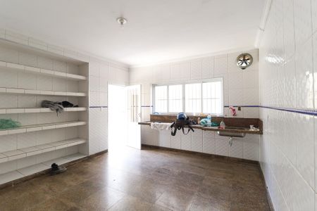 Casa à venda com 248m², 3 quartos e 7 vagasCozinha