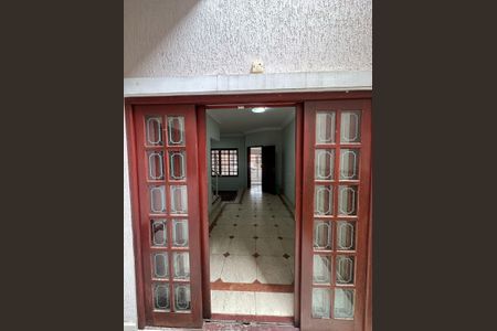 Casa para alugar com 214m², 6 quartos e 2 vagasSala