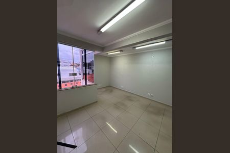 Casa para alugar com 214m², 6 quartos e 2 vagasQuarto 4
