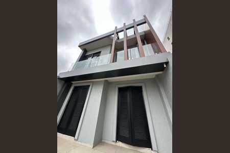 Casa para alugar com 214m², 6 quartos e 2 vagasÁrea Externa