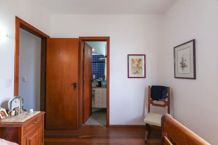 Apartamento à venda com 110m², 3 quartos e 2 vagasSuíte 