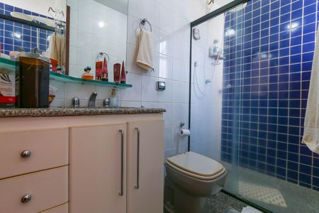 Apartamento à venda com 110m², 3 quartos e 2 vagasBanheiro da Suíte