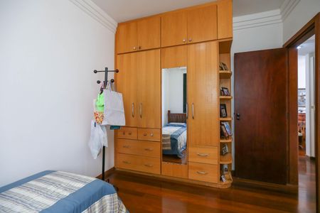 Apartamento à venda com 110m², 3 quartos e 2 vagasQuarto 1
