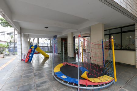 Apartamento à venda com 110m², 3 quartos e 2 vagasÁrea Comum - Playground