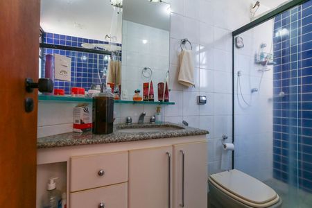 Apartamento à venda com 110m², 3 quartos e 2 vagasBanheiro da Suíte