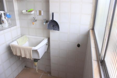 Apartamento para alugar com 120m², 2 quartos e 1 vagaÁrea de Serviço