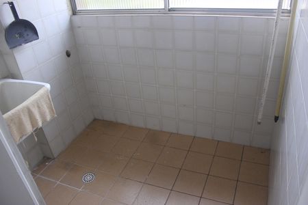 Apartamento para alugar com 120m², 2 quartos e 1 vagaÁrea de Serviço