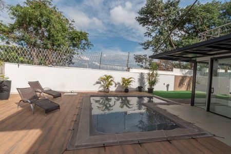 Casa de condomínio para alugar com 240m², 3 quartos e 4 vagas Casa de condomínio para alugar com 240m², 3 quartos e 4 vagasÁrea comum