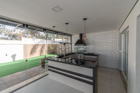 Casa de condomínio para alugar com 240m², 3 quartos e 4 vagas Casa de condomínio para alugar com 240m², 3 quartos e 4 vagasÁrea comum