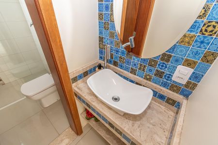 Casa de condomínio para alugar com 240m², 3 quartos e 4 vagas Casa de condomínio para alugar com 240m², 3 quartos e 4 vagasLavabo