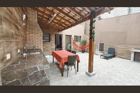 Casa à venda com 211m², 3 quartos e 2 vagasÁrea comum