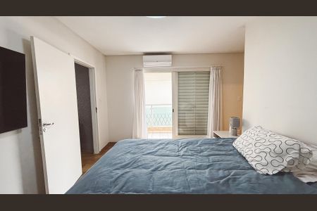 Casa à venda com 211m², 3 quartos e 2 vagasSuíte