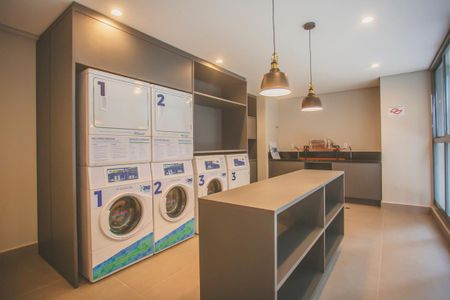 Apartamento à venda com 34m², 1 quarto e sem vagaÁrea comum - Lavandeiria coletiva