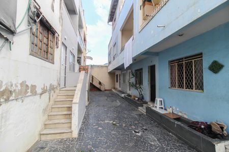 Casa para alugar com 70m², 2 quartos e sem vagaÁrea comum