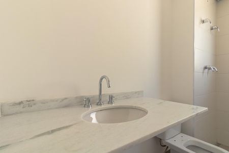 Apartamento à venda com 140m², 3 quartos e 2 vagasBanheiro da Suíte 1