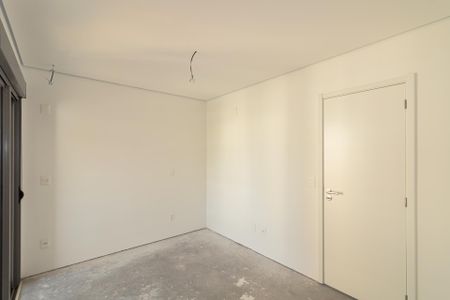 Apartamento à venda com 140m², 3 quartos e 2 vagasSuíte 2