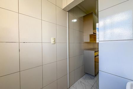 Apartamento à venda com 80m², 3 quartos e 1 vagaÁrea de Serviço