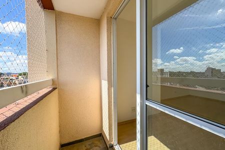 Apartamento à venda com 80m², 3 quartos e 1 vagaVaranda